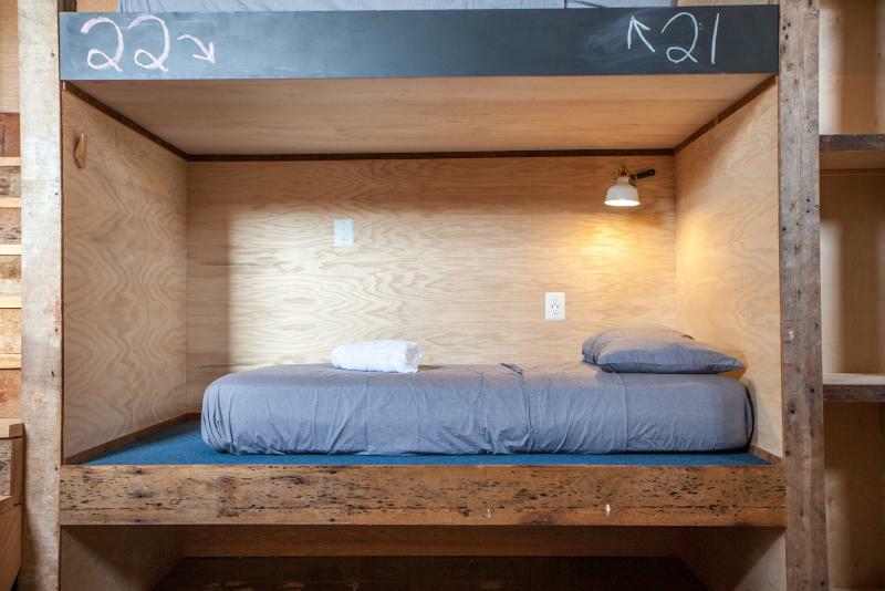 Хостел Podshare East Hollywood Лос-Анджелес Экстерьер фото