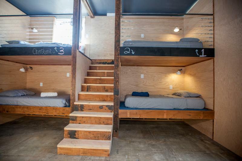 Хостел Podshare East Hollywood Лос-Анджелес Экстерьер фото